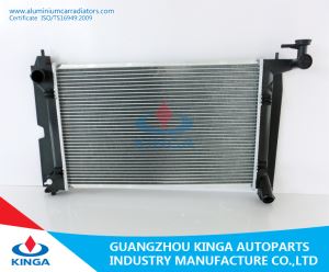 Radiator de aluminiu de înaltă performanță Pentru Toyota 'corolla'01- / Avensis'03 1,8 Mt